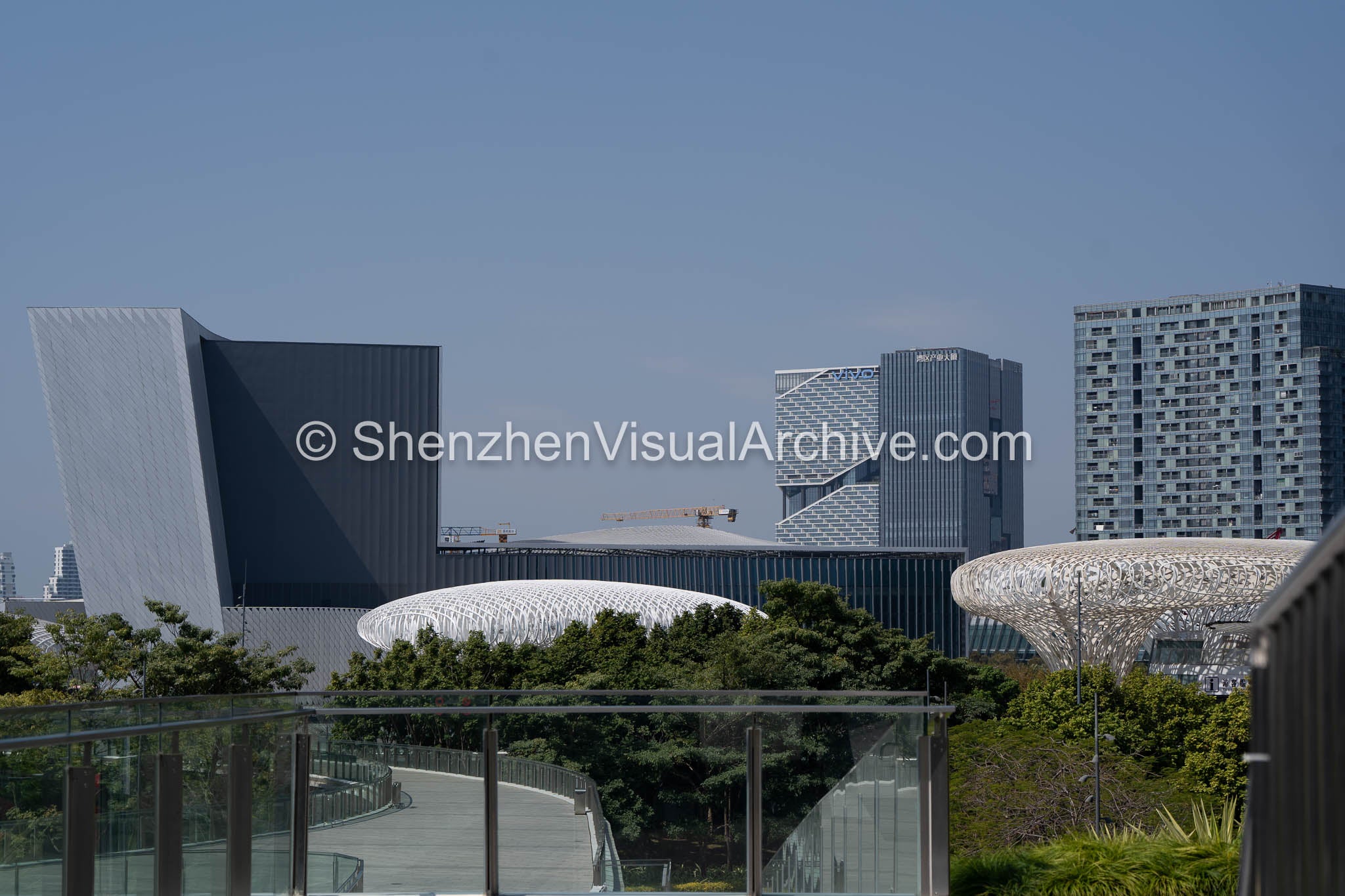 Urban Canopy: Bay Opera and Eyes of the GBA Skyline Perspective (SVA-26-0105)